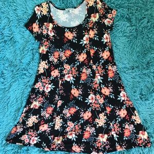 Charlotte Russe floral t-shirt dress